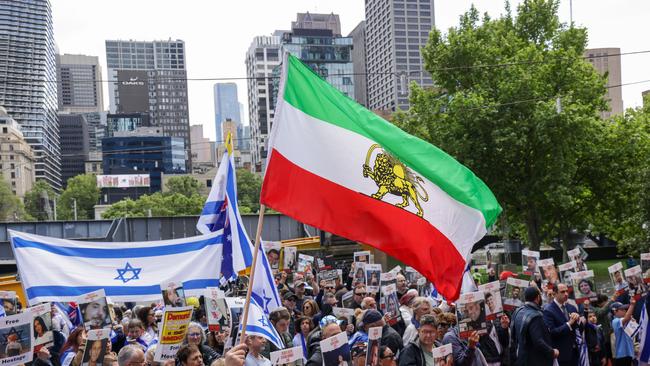 Jewish Australians rally at Southbank as the war between Israel and Hezbollah who are backed by Iran continues in the Middle East. Picture: Ian Currie