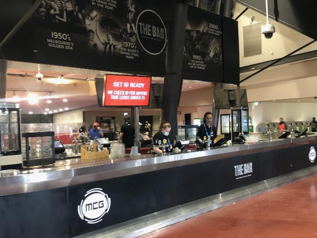 It was easy to get a drink at the MCG.