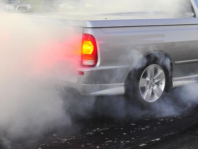 Show-off’s brazen burnouts right in front of cops