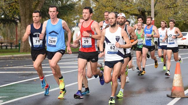 Glenhuntly Athletic Club’s Toby Raynor takes out open 15k race | Herald Sun