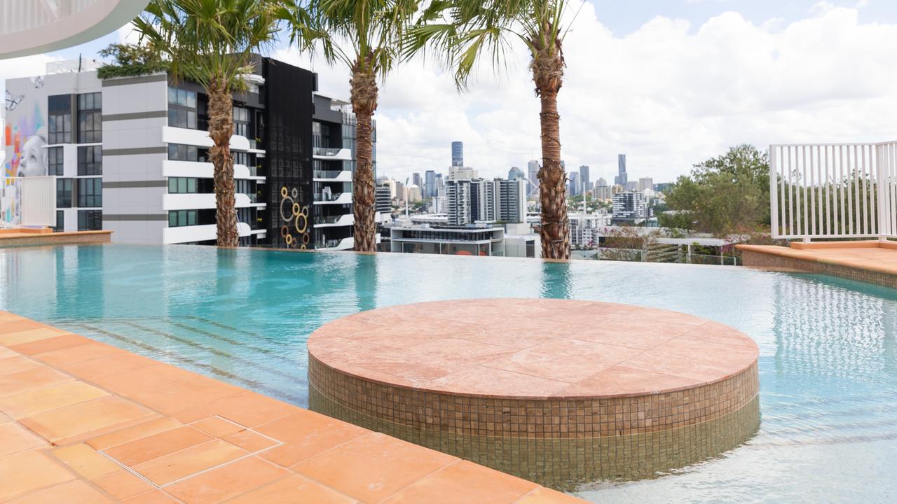 The rooftop pool at Hillyard House, which is the latest build-to-rent project by Pellicano in Woolloongabba, Brisbane. Image supplied.