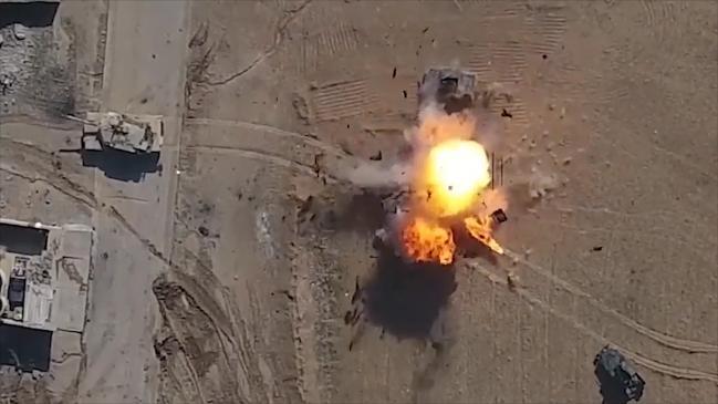 Video Reportedly Shows Isis Drone Dropping Bomb On Iraqi Tank Herald Sun 