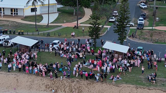 Hundreds of Moore Park Beach residents gathered in pink and sparkles– the little girl’s favourite colour – to celebrate the life of Sophia Rose killed in last weeks tragedy. Image: Zade Johnstone.