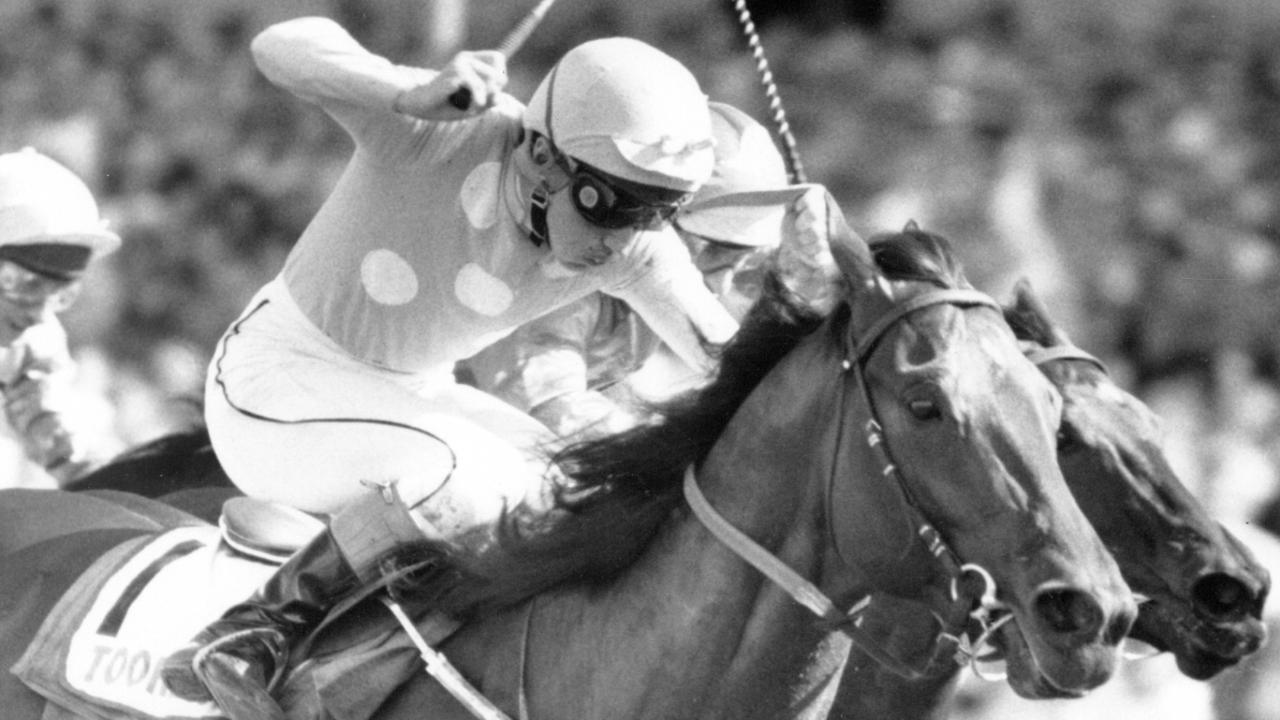 Racehorse Canny Lad ridden by jockey Shane Dye winning race 4, Golden Slipper Stakes at Rosehill in Sydney, 07/04/1990.