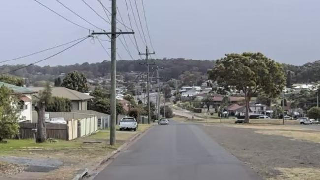 A man was hospitalised and neighbour Stephen Kopmels charged following a dispute on Warners Bay Rd, Mt Hutton on May 25, 2023. Picture: Google Maps.