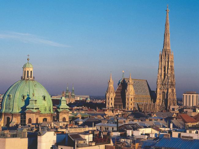 AUSTRIA SWITZERLAND RAIL JOURNEY .. Mark Irving story .. Vienna, St Stephens Cathedral