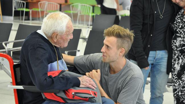 Australian scientist David Goodall says goodbye to his grandson at Perth Airport. Picture: AAP Image/Sophie Moore