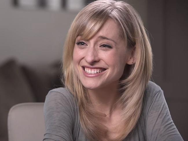 Smallville Actor Allison Mack Brainwashed Into Recruiting Up To 25 Women Into Nxivm Slave Cult