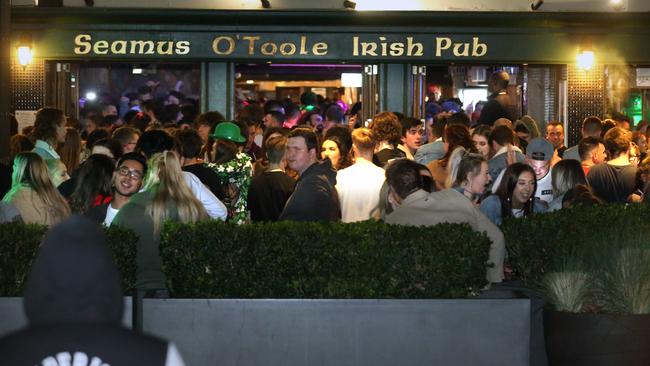 Knox's Irish pub attracted a massive crowd for what was supposed to be the final Monday night drinks. Picture: Stuart Milligan