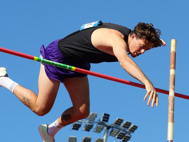 ADELAIDE, AUSTRALIA - APRIL 12: Mens Pole Vault qualification Lachlan Burns of Victoria during the 2024 Australian Athletics Championships at SA Athletics Stadium on April 12, 2024 in Adelaide, Australia. (Photo by Sarah Reed/Getty Images)