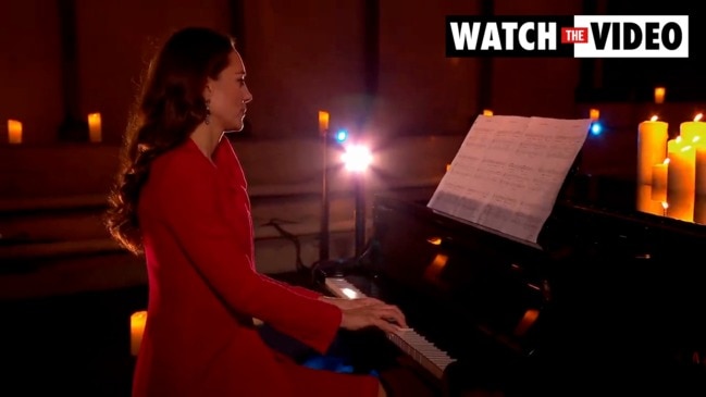 Kate wows fans with Christmas Eve piano performance