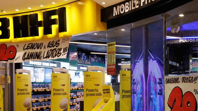 SYDNEY, AUSTRALIA - NewsWire Photos, October 29 2024. GENERIC. Inflation. Shopping. Retail. Economy. Cost of living crisis. JB Hi-Fi store at The Galleries. Picture: NewsWire / Max Mason-Hubers