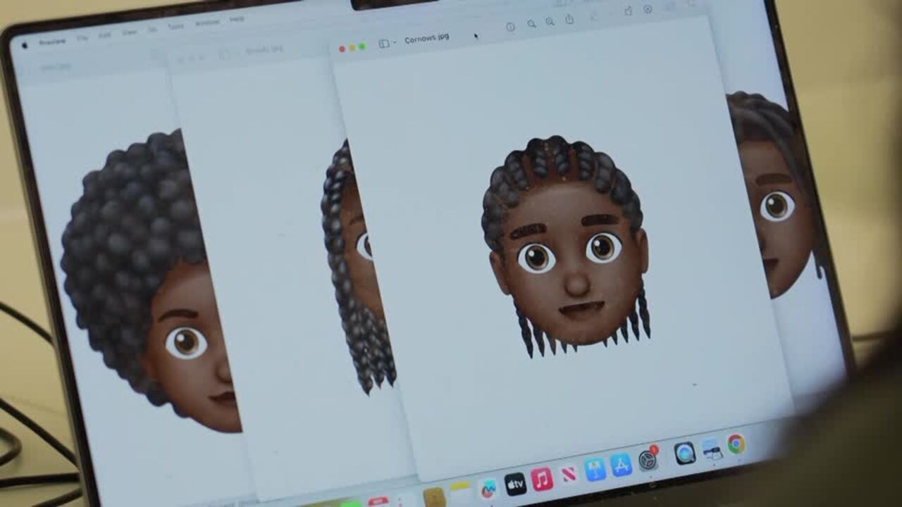 Young Londoners push for world's first Afro hair emojis