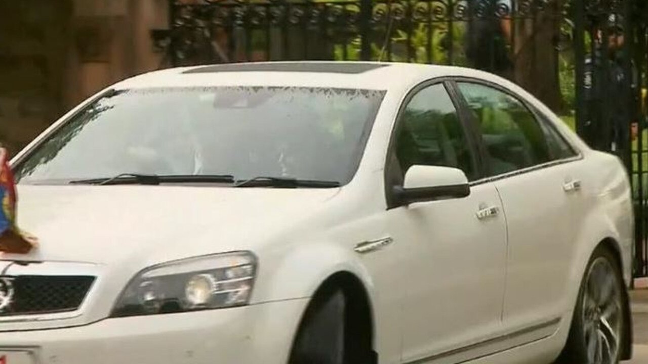 Meghan and Harry on their way to Dubbo. Source: Channel 9