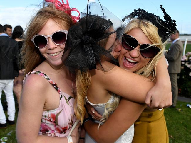 Melbourne Cup 2017 Drunken Antics Begin At Flemington Photos Herald Sun 