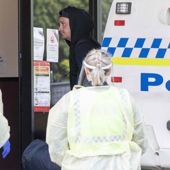 A 31-year-old NSW man who breached quarantine is transferred to the Fountainside Accomodation in Hobart. Picture Eddie Safarik