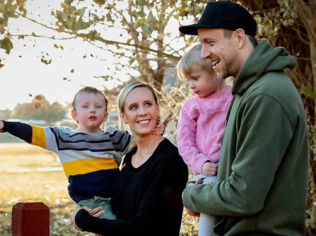 Exclusive images cannot be used  before Sunday 19th April.Australian NBA star Joe Ingles with his wife Renae and their three-year-old twins Jacob and Milla in Utah. Picture: Supplied