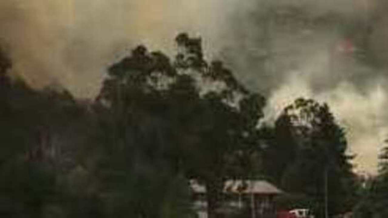 ‘Catastrophic Fire Danger’: Bushfire Destroys Properties Near Sydney ...