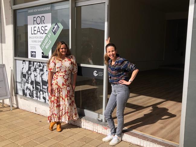 Irene Falcone, right, of Sans Drinks is opening the first non-alcoholic bottle shop in Freshwater the northern beaches. On the left is Brook Mahoney of the Better Brands Co that is helping with the shop fit-out. Picture: Julie Cross