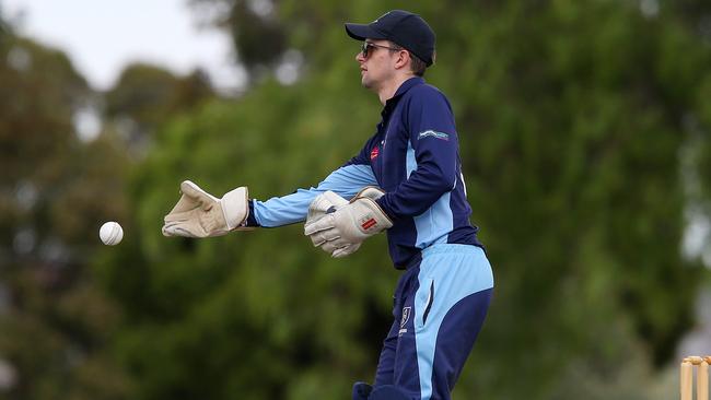 Aberfeldie wicketkeeper James Jeffery in the field. Picture: George Sal