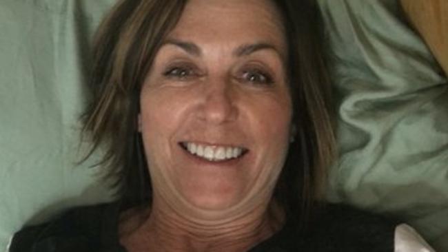 Mother Takes Selfie In Wrong Dorm Room Bed Trying To Surprise College Daughter Herald Sun