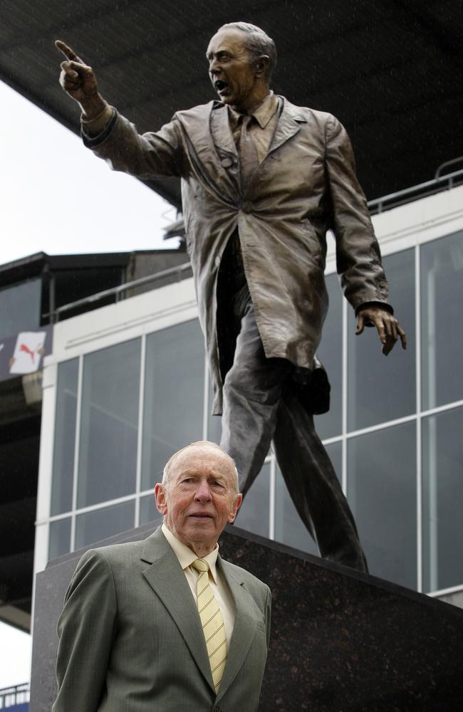 The statue of the legendary John Kennedy will move to their new home.
