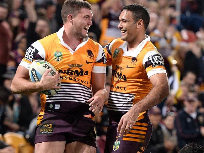 Corey Oates and Justin Hodges came to blows at a Brisbane bar.