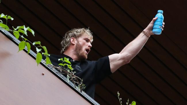 Logan Paul promoting his new energy drink in Sydney. Picture: NCA NewsWire/ Gaye Gerard.