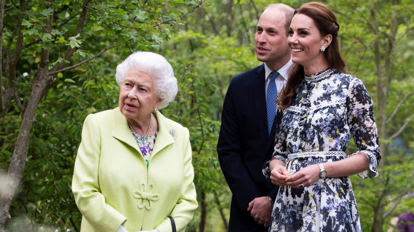 The royal family have been video calling each other, just like your family  - Vogue Australia