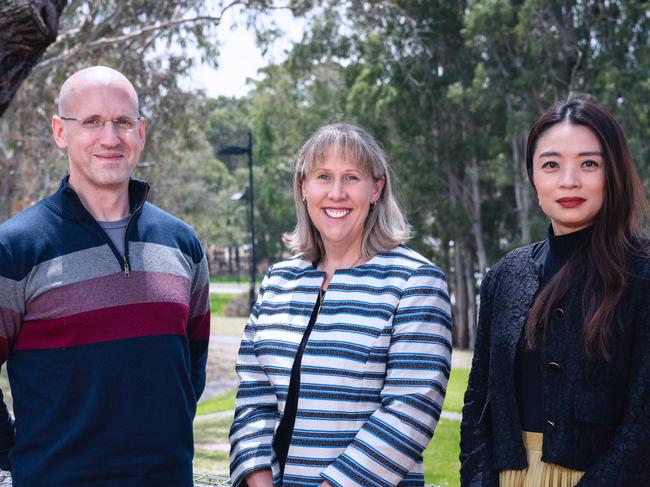 Celosia Therapeutics Chief Medical Officer Professor Lars Ittner, CEO Dr Kathryn Sunn and chief operating officer Professor Yazi Ke