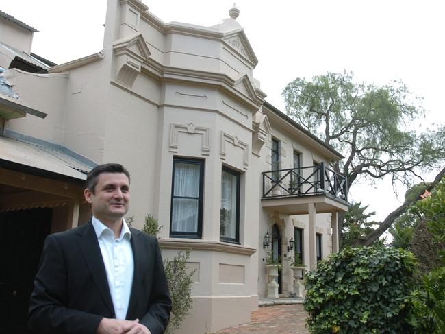 Long-time owner John Masina outside the venue in 2008.