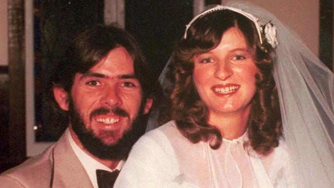 Linda and Robert Reed on their wedding day.