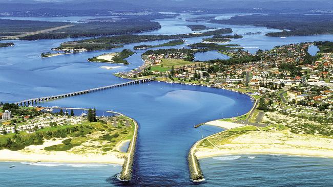 The mouth of Wallis Lake. Picture: NSW Tourism.