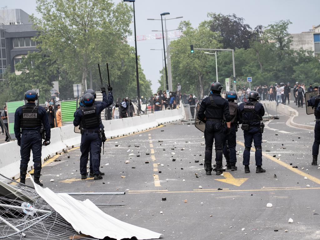 Tens of thousands of police have been deployed. Picture: Abdulmonam Eassa/Getty Images