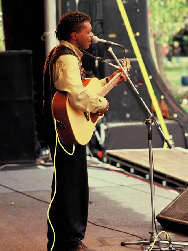 Archie Roach.