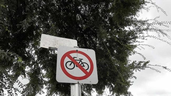 NO GO ZONE: A no bikes allowed sign on Prince St, Grafton. Picture: Jarrard Potter