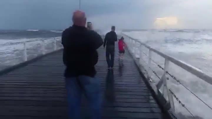 Huge waves pound Semaphore jetty