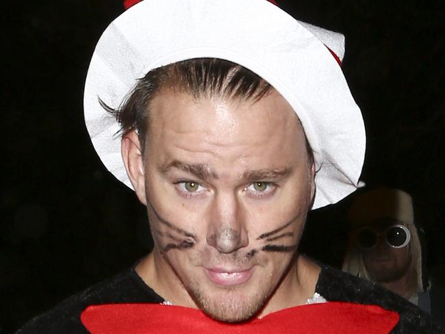 UK CLIENTS MUST CREDIT: AKM-GSI ONLY<BR/> Beverly Hills, CA - Channing Tatum and Jenna Dewan-Tatum wore matching costumes in versions of Cat in the Hat. The two attending the Casamigos Halloween Bash in Beverly Hills. <P> Pictured: Channing Tatum, Jenna Dewan-Tatum <B>Ref: SPL1166218 301015 </B><BR/> Picture by: AKM-GSI / Splash News<BR/> </P><P>