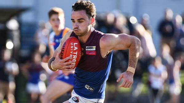 Kye Yodgee on the run for Banyule. Picture: Nathan McNeill