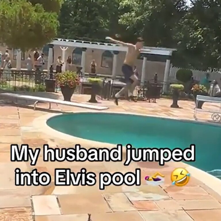 A tourist was caught going for a swim in Elvis’s pool at Graceland after jumping the barricade. Picture: TikTok/nannyxmurphy17_