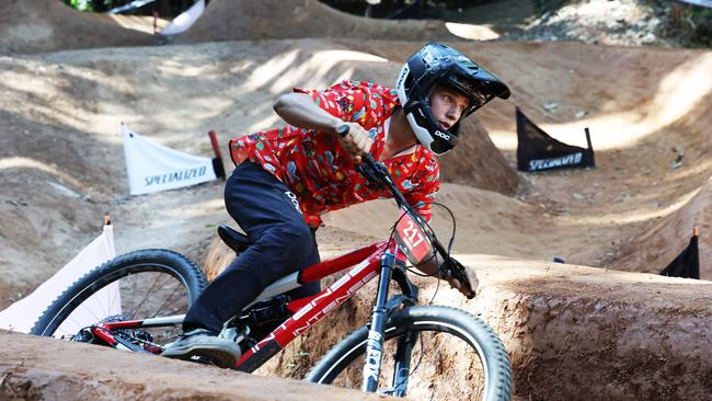 Zahir Khan competes in the U19 Men’s Dual Slalom quarter finals at the first day of the Cairns round of the Crankworx World Tour, held at the Smithfield Mountain Bike Park. Picture: Brendan Radke