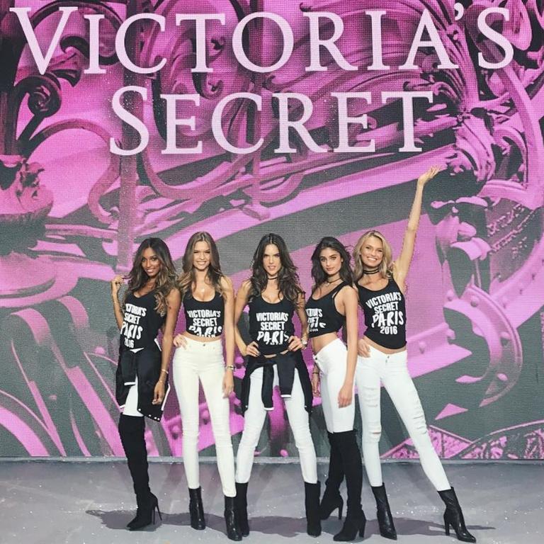 Daily Romee Strijd — NEW: Romee Strijd for Victoria's Secret VSX