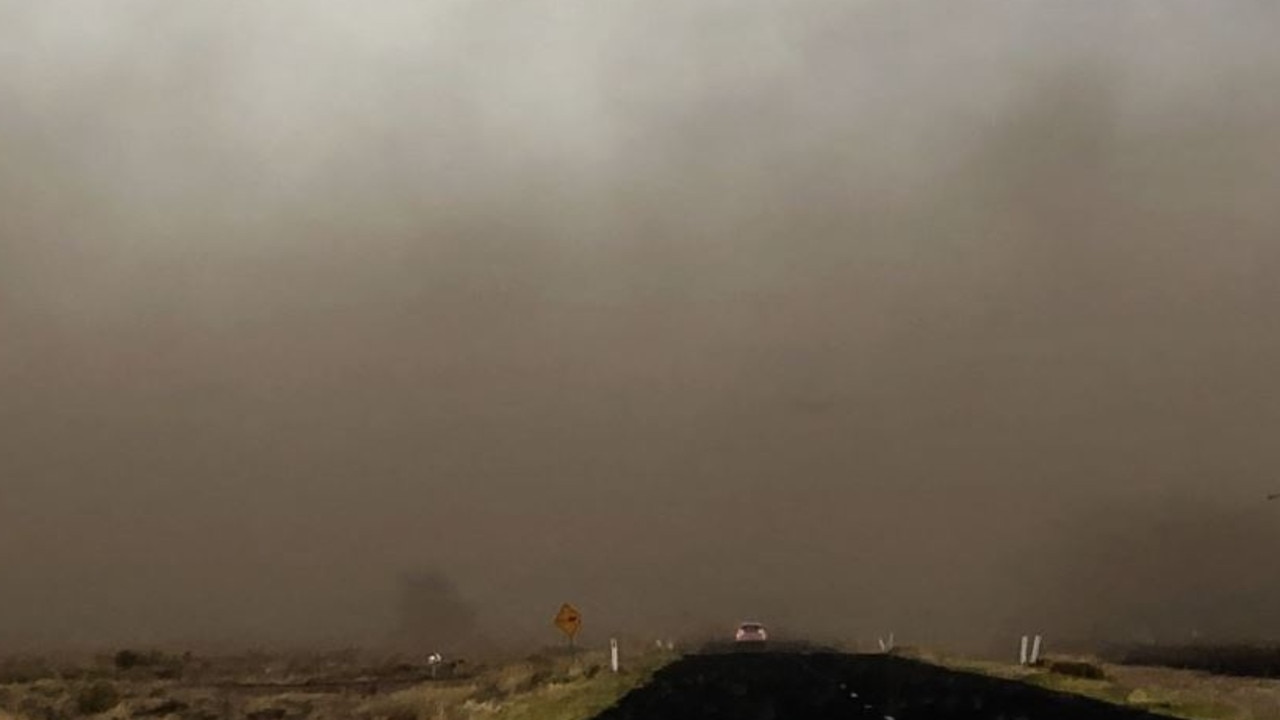 A severe storm on the Western Downs picks up dust and smoke. Picture: Weather Watch