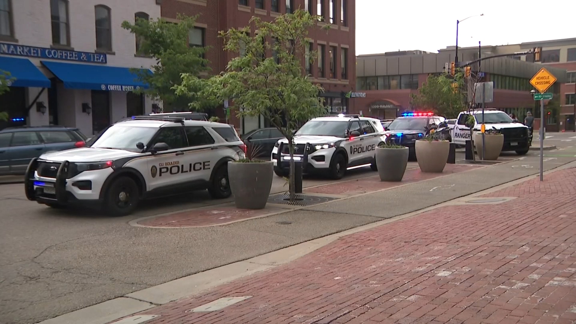 Today’s News Headlines: FBI investigating 'targeted terror attack' in Colorado, US