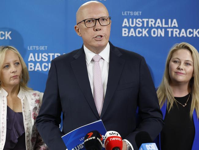 SYDNEY, AUSTRALIA - NewsWire Photos -  26TH FEBRUARY 2025: Pictured at Pendle Hill Meat Market in western Sydney is The Leader of the Opposition Peter Dutton., Picture: NewsWire / Richard Dobson