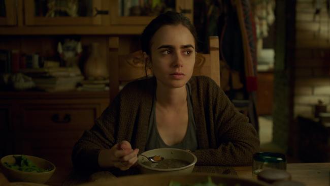 Netflixs Movie To The Bone Slammed For Promoting Anorexia Daily Telegraph