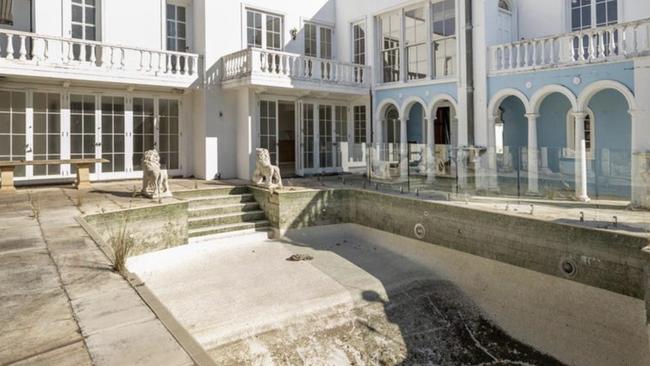 611 Toorak Rd, Toorak - for Herald Sun Real Estate