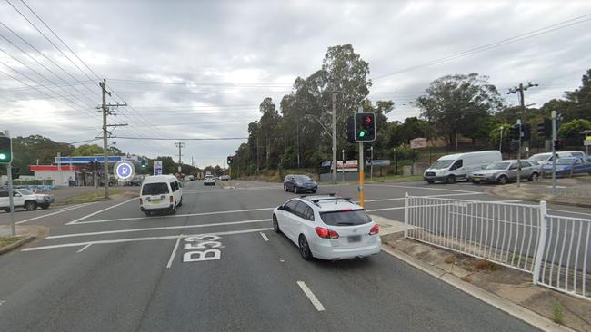 Main Rd, Fennell Bay – where the fatal crash occurred.