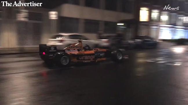 F1 cars race through Adelaide streets