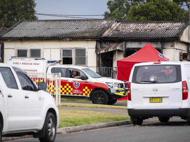 SYDNEY, AUSTRALIA -NewsWire Photos - Saturday, 04 January 2025:  Police officers attached to Blacktown Police Area Command pictured, alongside Fire and Rescue NSW crews, who extinguished the blaze at a Fatal house fire in Blacktown. About 4.05pm today (Saturday 4 January 2025), emergency services were called to Grant Street, Blacktown, following reports of a house fire. Picture: NewsWire /  Monique Harmer